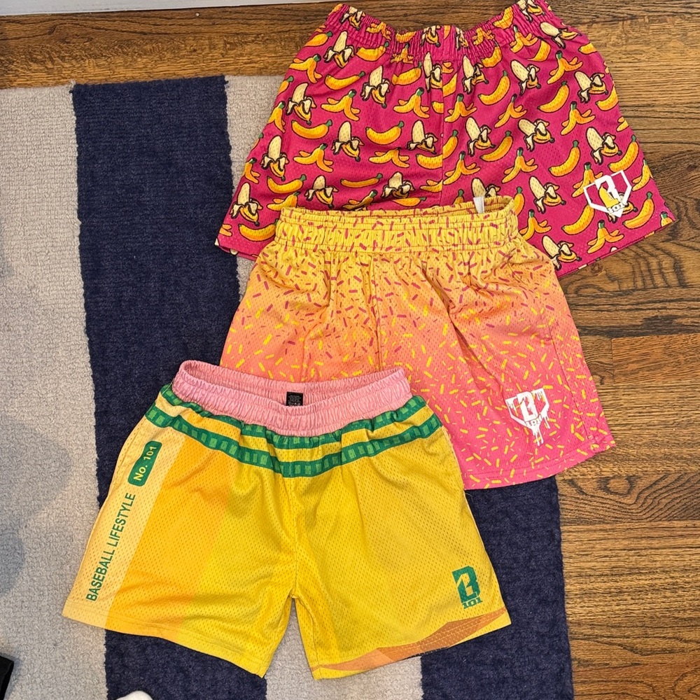 Baseball Lifestyle Shorts Bundle Size Med